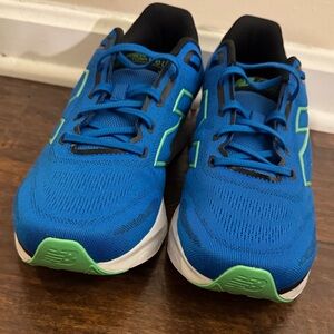 New Balance Fresh Foam 680 Blue and Green Men's Sneakers